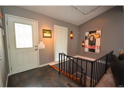 960 Imperial, Ballwin, MO 63021 photo 3