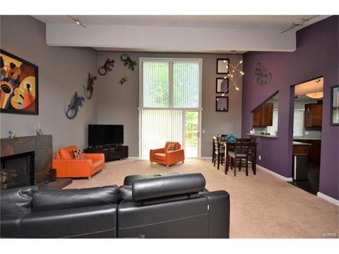 960 Imperial, Ballwin, MO 63021 photo 10