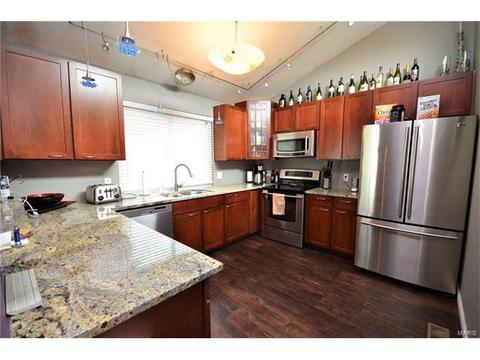 960 Imperial, Ballwin, MO 63021 photo 7