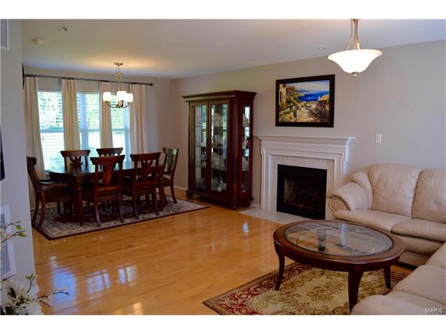 902 Claybend Dr, Ballwin, MO 63011 photo 12