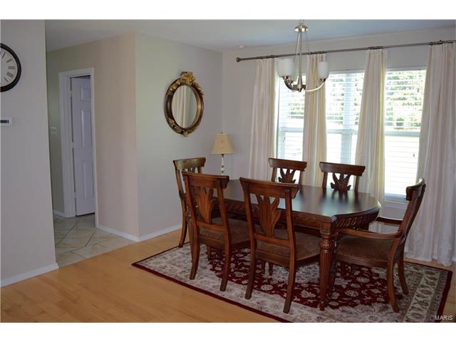 902 Claybend Dr, Ballwin, MO 63011 photo 9
