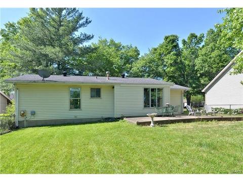 691 Woodrun Ct, Ballwin, MO 63021 photo 15