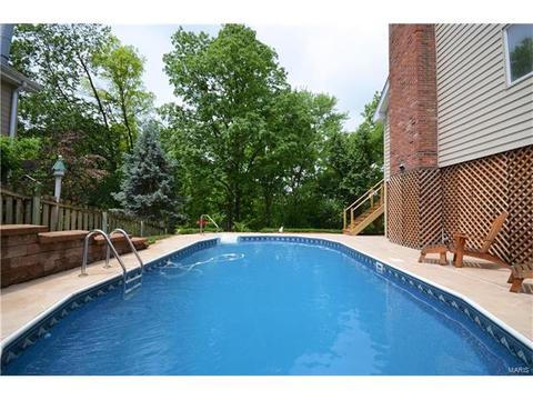 657 Huntley Hts, Ballwin, MO 63021 photo 28