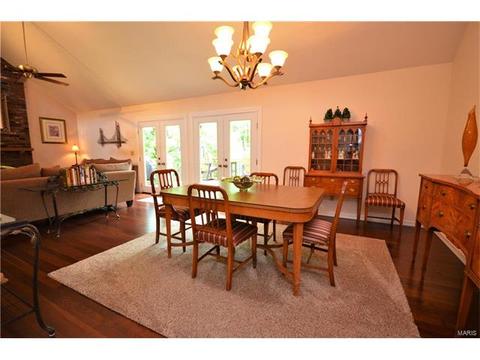 657 Huntley Hts, Ballwin, MO 63021 photo 10
