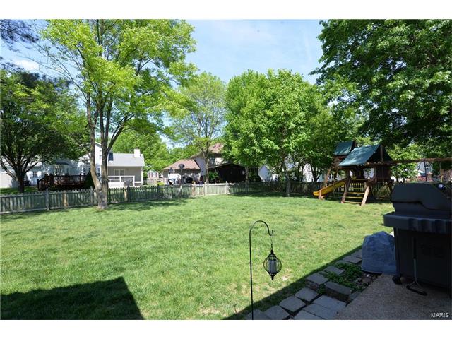 1705 Derrynane, Ballwin, MO 63021 photo 24