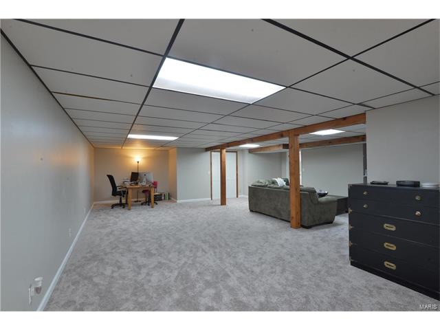 1705 Derrynane, Ballwin, MO 63021 photo 17