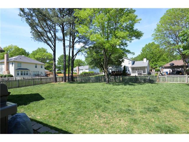 1705 Derrynane, Ballwin, MO 63021 photo 25
