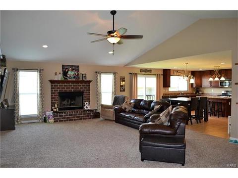 32 Flanders Ct, O'fallon, MO 63366 photo 19