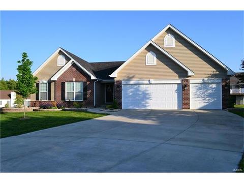 32 Flanders Ct, O'fallon, MO 63366 photo 3