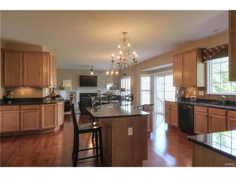 605 Havenhurst Ct, O'fallon, MO 63368 photo 6