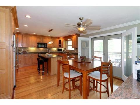 17 Lochhaven Ln, Ballwin, MO 63021 photo 16