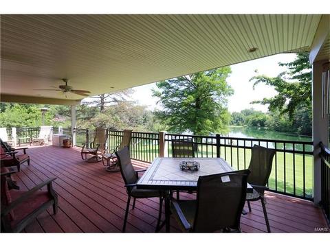 17 Lochhaven Ln, Ballwin, MO 63021 photo 5