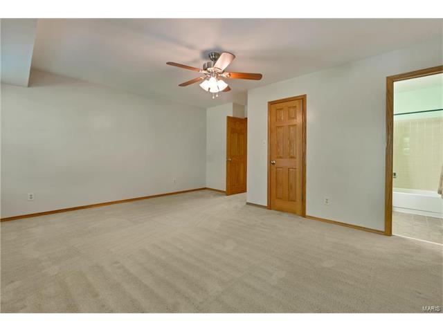 120 Cedar Crest Ct, Weldon Spring, MO 63304 photo 16