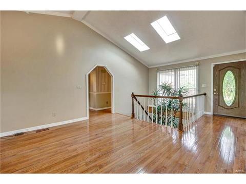 27 Cedar Knoll Ct, Weldon Spring, MO 63304 photo 9