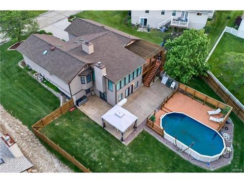 27 Cedar Knoll Ct, Weldon Spring, MO 63304 photo 2