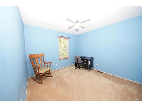 576 Spragues Mill Ct, Ballwin, MO 63011 photo 15
