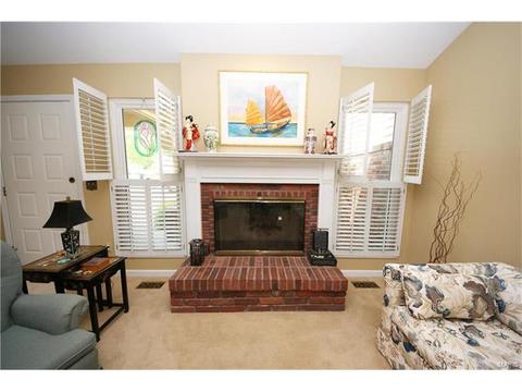 14 Morning Hill Dr, Ballwin, MO 63021 photo 5