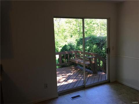 23 W Ofallon, O'fallon, MO 63366 photo 4