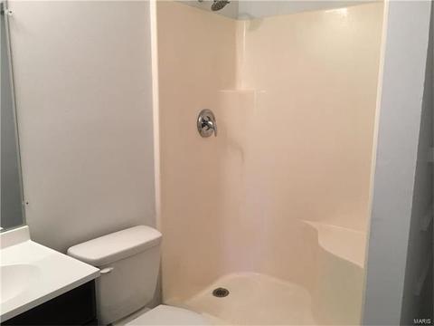 23 W Ofallon, O'fallon, MO 63366 photo 8