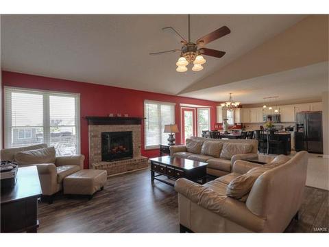 291 England Dr, O'fallon, MO 63366 photo 12