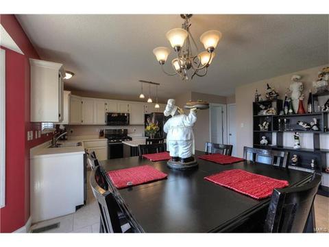 291 England Dr, O'fallon, MO 63366 photo 7