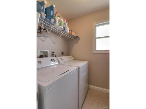 291 England Dr, O'fallon, MO 63366 photo 9