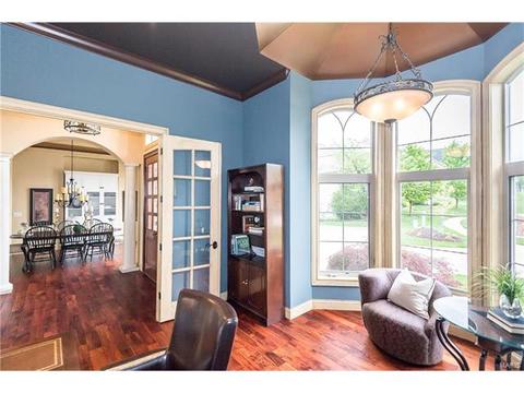 609 Mulberry Grove Ct, Ballwin, MO 63021 photo 13