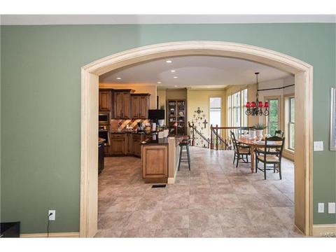 609 Mulberry Grove Ct, Ballwin, MO 63021 photo 31