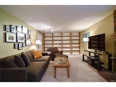 513 Treetop Trail Dr, Ballwin, MO 63021 photo 25