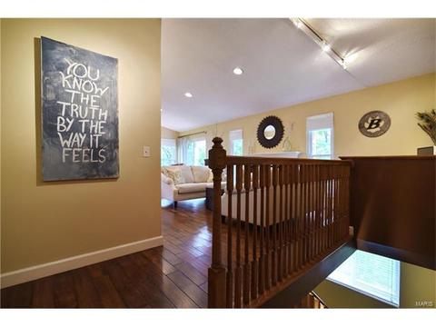 513 Treetop Trail Dr, Ballwin, MO 63021 photo 12