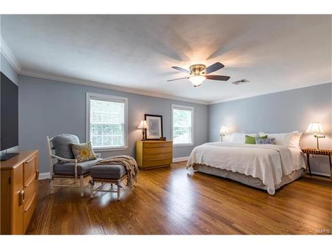 10906 Conway Rd, Saint Louis, MO 63131 photo 24