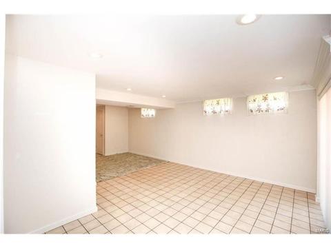 15 Windstone Ct, O'fallon, MO 63366 photo 17