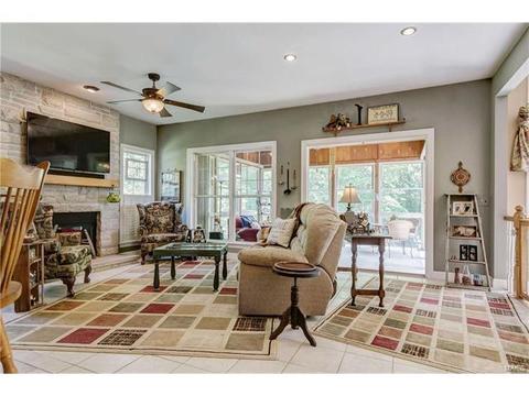 1512 Mammoth Dr, O'fallon, MO 63366 photo 5