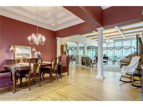 1512 Mammoth Dr, O'fallon, MO 63366 photo 2