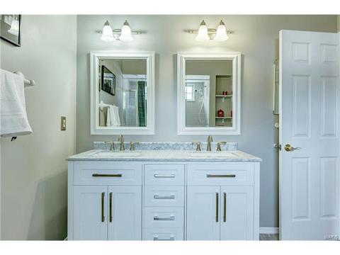 632 Loehr Estates Dr, Ballwin, MO 63021 photo 37