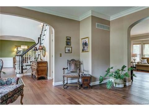 632 Loehr Estates Dr, Ballwin, MO 63021 photo 9