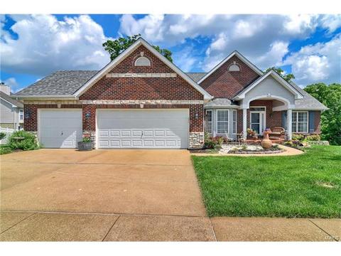 665 Meramec View Dr, Eureka, MO 63025 photo 1