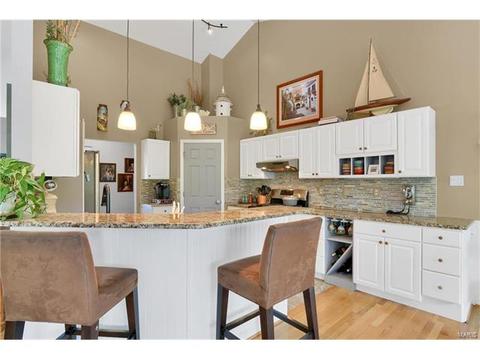665 Meramec View Dr, Eureka, MO 63025 photo 9