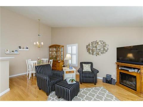 35 Timber Oaks Trl, O'fallon, MO 63368 photo 6