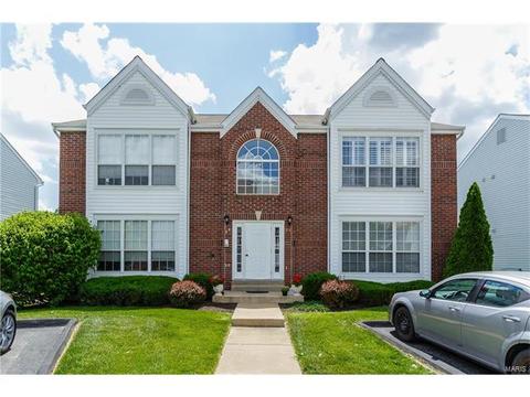 35 Timber Oaks Trl, O'fallon, MO 63368 photo 1
