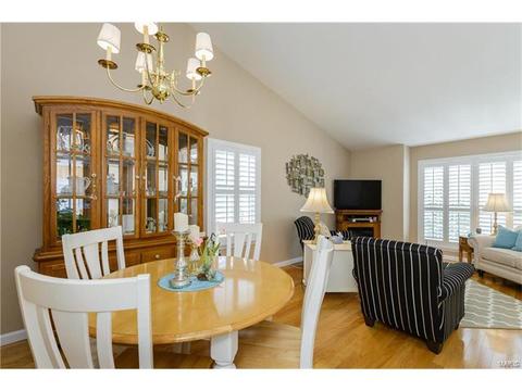35 Timber Oaks Trl, O'fallon, MO 63368 photo 10