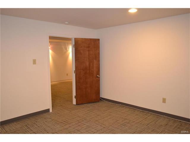  7028 W Park Ave, Saint Louis, MO 63117 photo 13