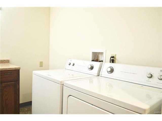  7028 W Park Ave, Saint Louis, MO 63117 photo 18