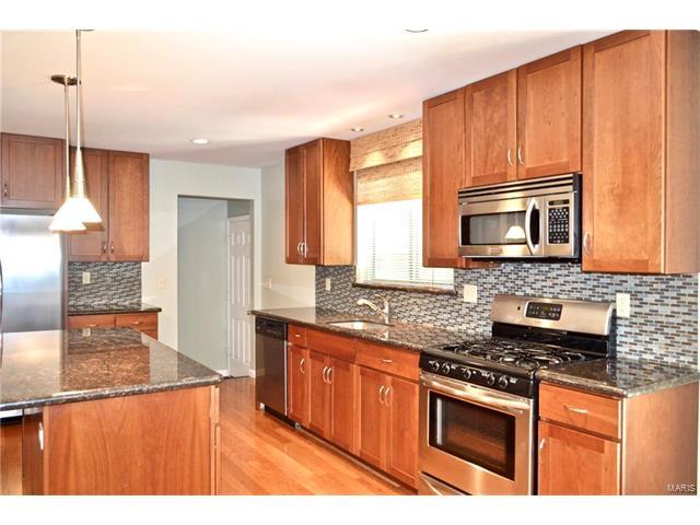  7028 W Park Ave, Saint Louis, MO 63117 photo 3