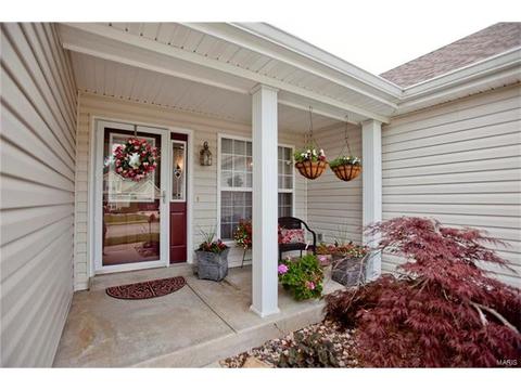 1101 Spring Orchard Dr, O'fallon, MO 63368 photo 2