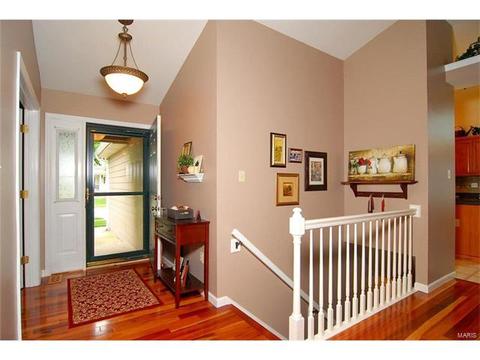 1209 Oak Borough, Ballwin, MO 63021 photo 5