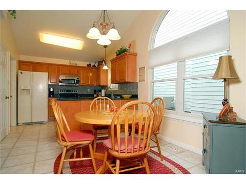 1209 Oak Borough, Ballwin, MO 63021 photo 15