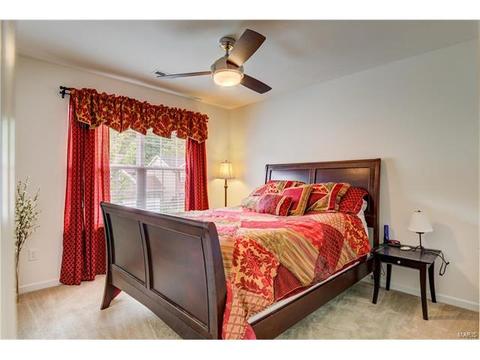 1373 Red Oak Plantation Dr, Ballwin, MO 63021 photo 32
