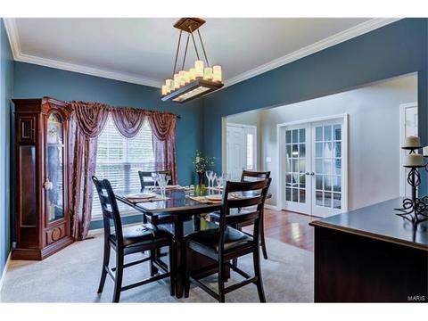 1373 Red Oak Plantation Dr, Ballwin, MO 63021 photo 7