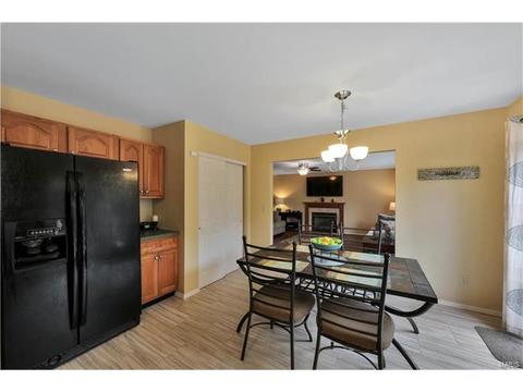 1461 Sunview, O'fallon, MO 63366 photo 8